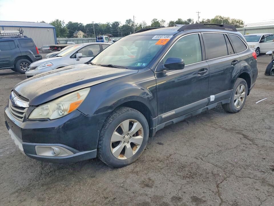2011 SUBARU Outback