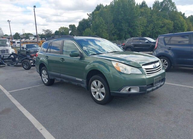 2011 SUBARU Outback