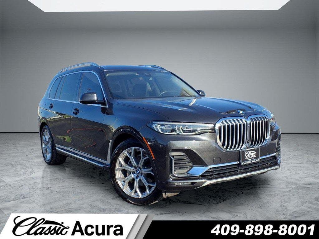 2022 BMW X7