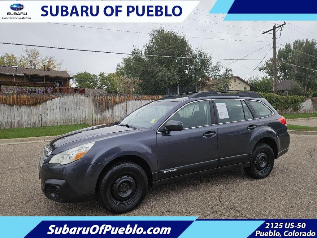 2013 SUBARU Outback