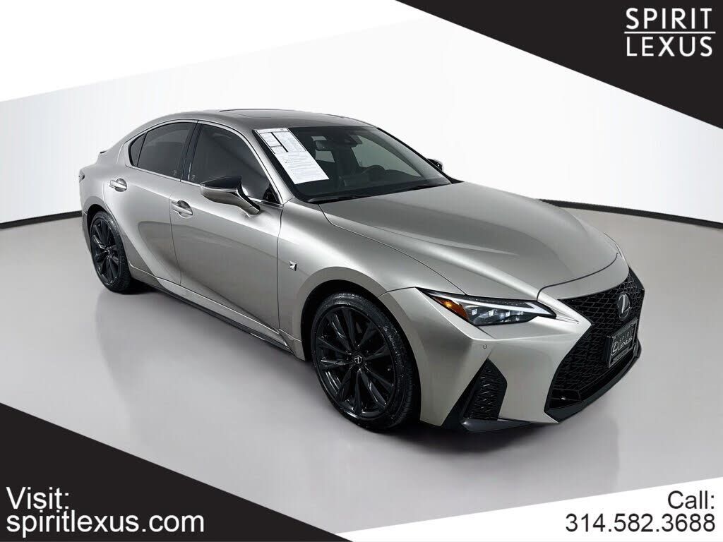 2023 LEXUS IS