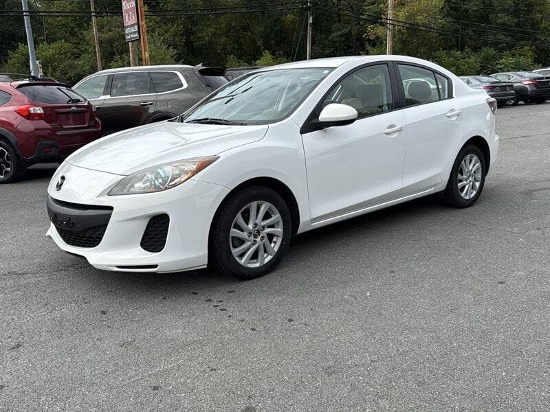 2013 MAZDA Mazda3