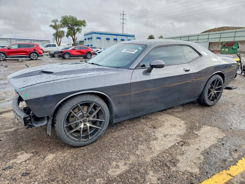 2015 DODGE Challenger