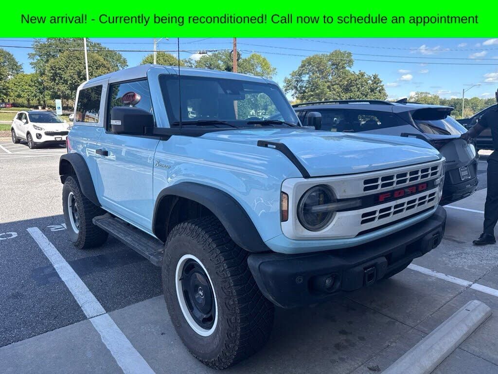 2024 FORD Bronco