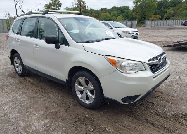 2014 SUBARU Forester