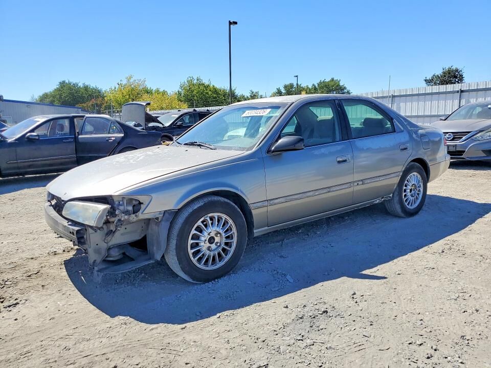 2000 TOYOTA Camry