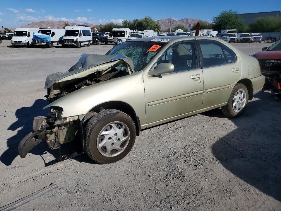 1999 NISSAN Altima