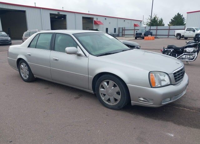 2005 CADILLAC Deville
