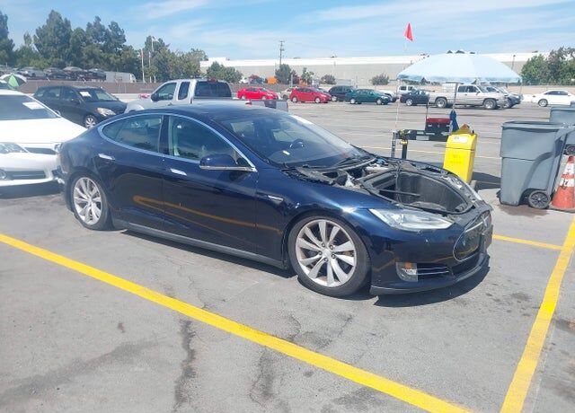 2013 TESLA Model S