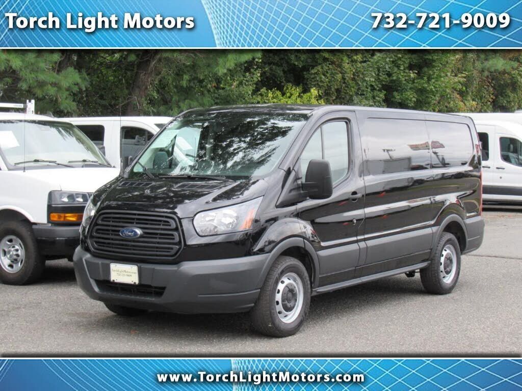 2018 FORD Transit