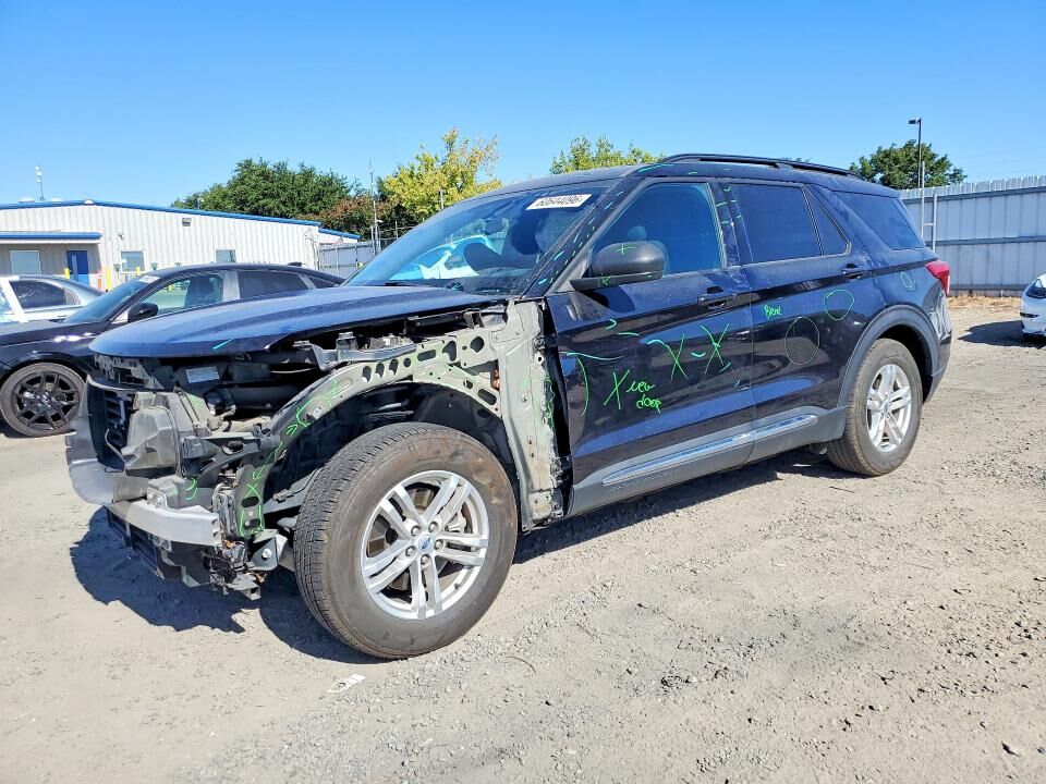 2020 FORD Explorer