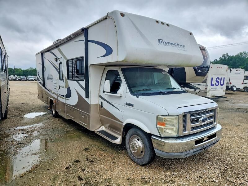 2010 FORD E-450