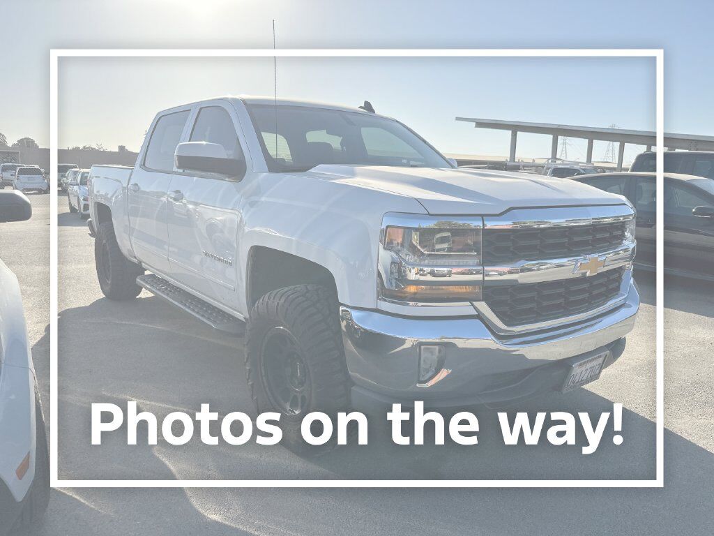 2018 CHEVROLET Silverado