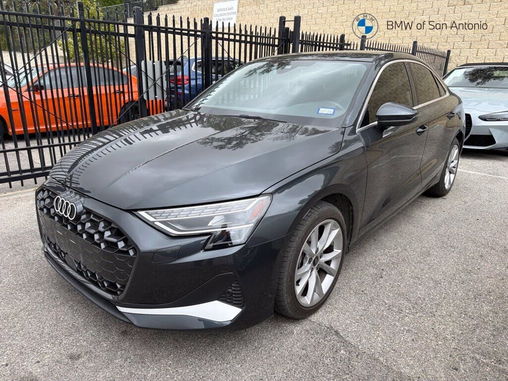 2025 AUDI A3
