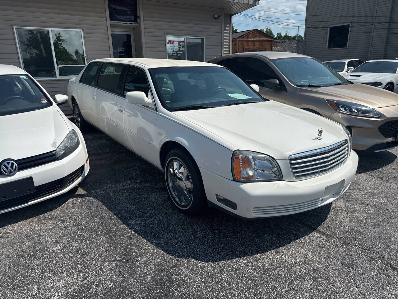 2002 CADILLAC Professional Chassis