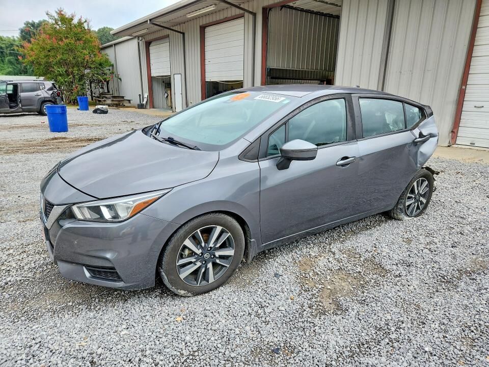 2021 NISSAN Versa