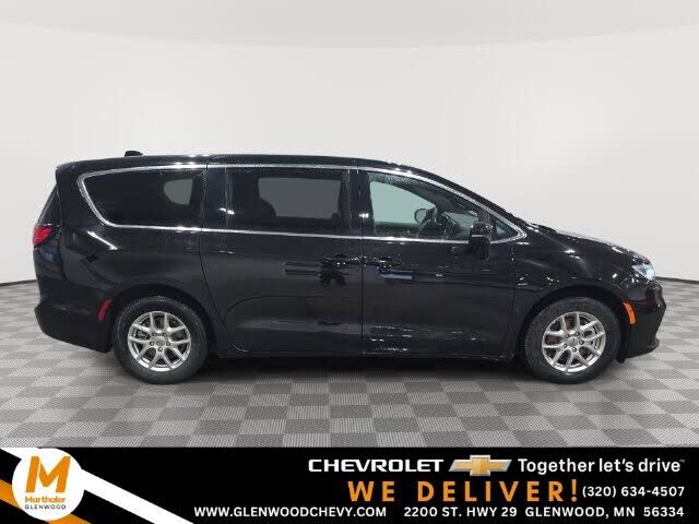 2025 CHRYSLER Pacifica