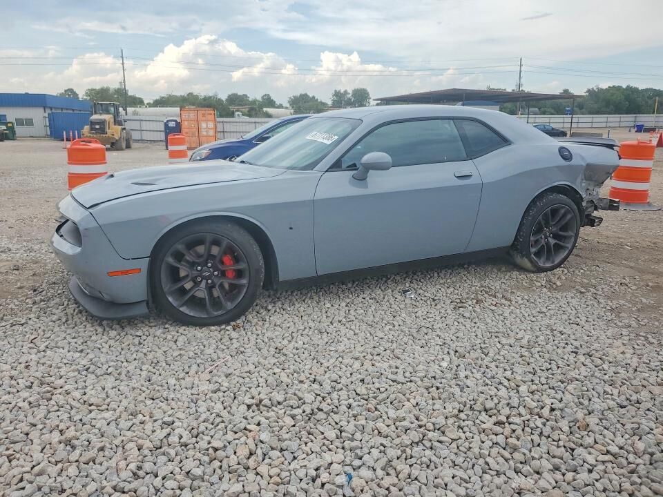 2021 DODGE Challenger