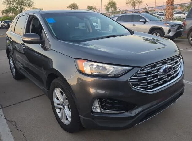 2020 FORD Edge