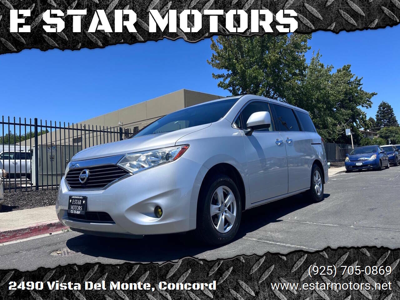 2015 NISSAN Quest
