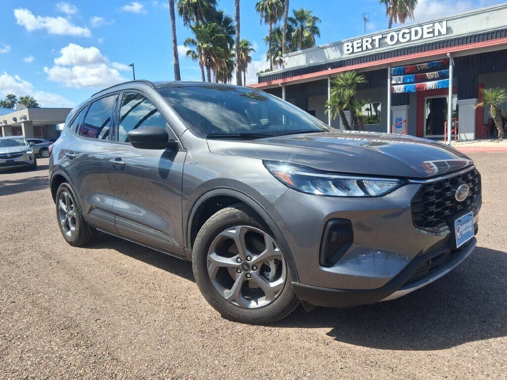 2025 FORD Escape