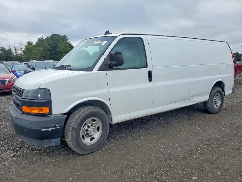 2019 CHEVROLET Express