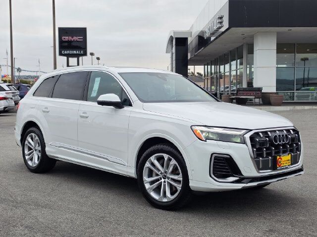 2025 AUDI Q7