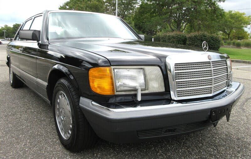 1991 Mercedes-Benz 560