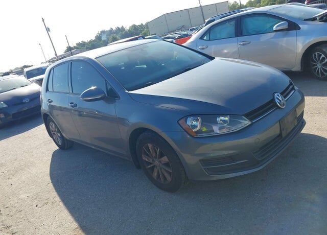 2016 VOLKSWAGEN Golf