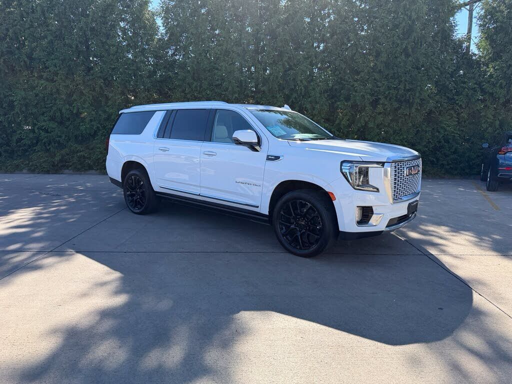 2023 GMC Yukon XL