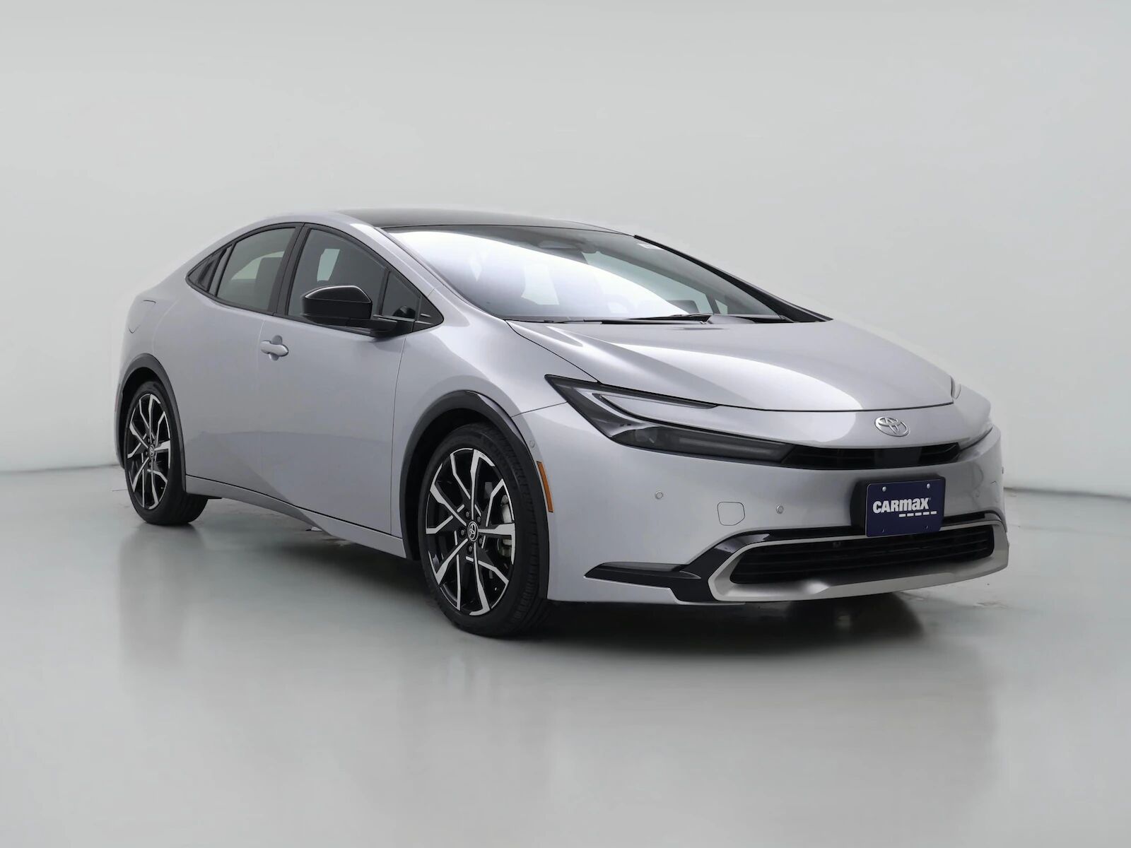 2025 TOYOTA Prius