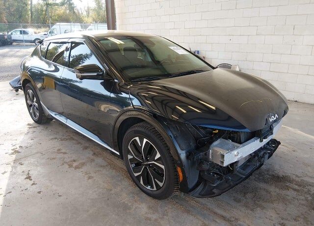 2022 KIA EV6