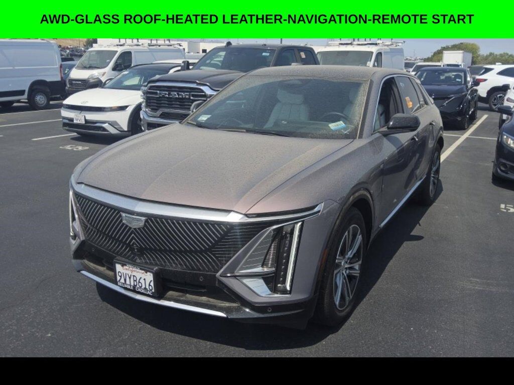 2025 CADILLAC Lyriq