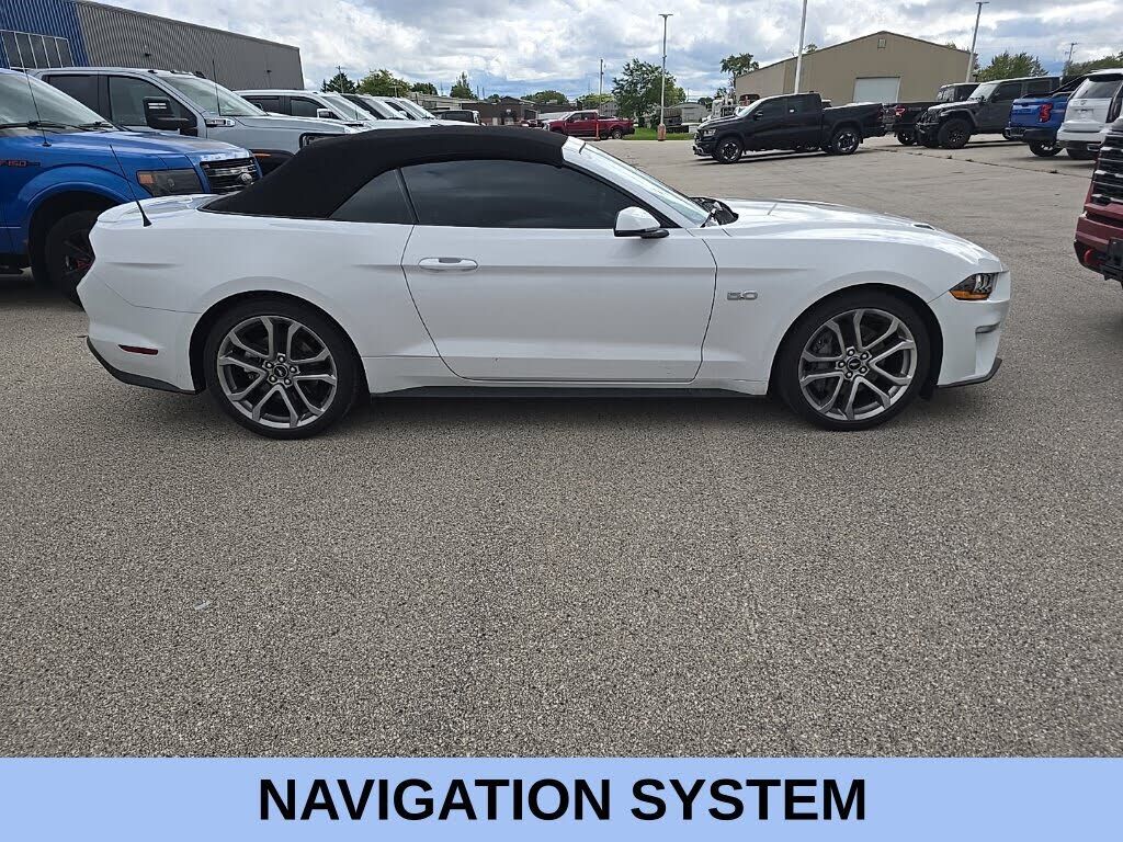 2021 FORD Mustang