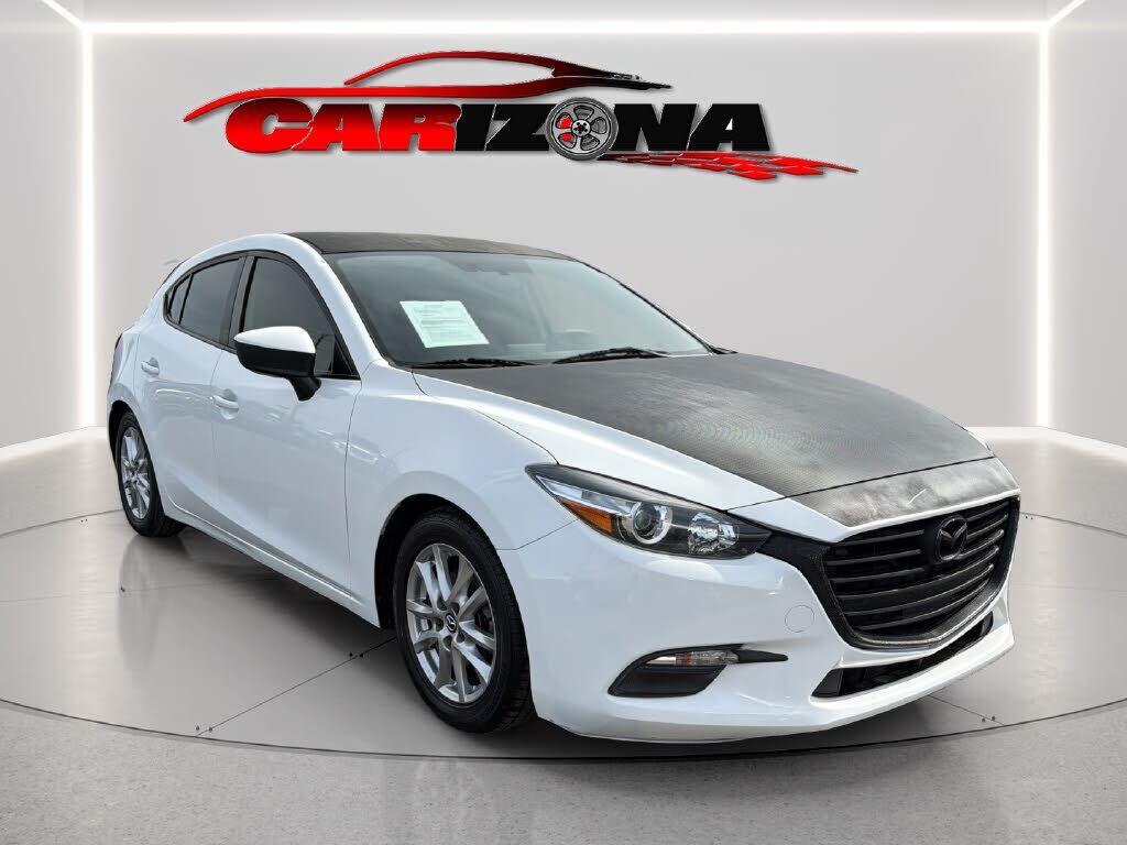 2017 MAZDA Mazda3