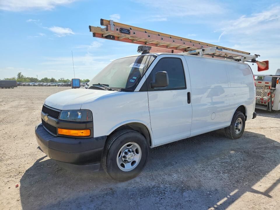 2023 CHEVROLET Express