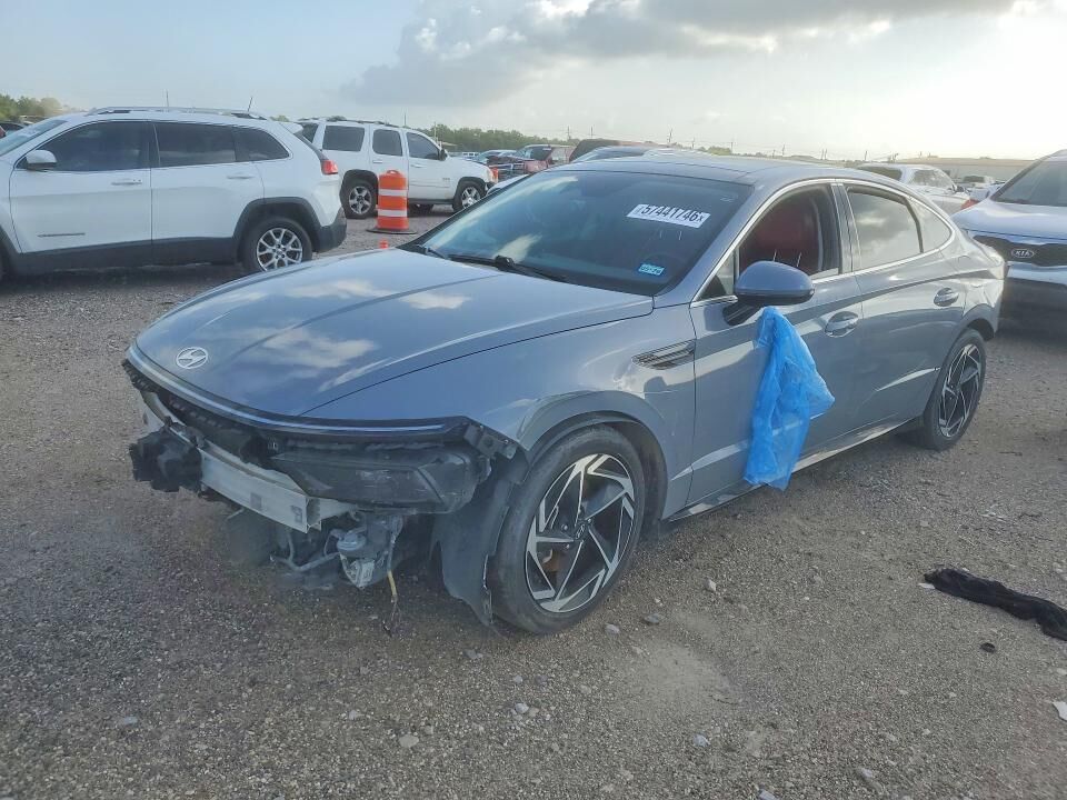 2024 HYUNDAI Sonata