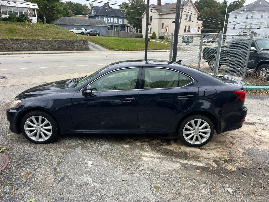 2010 LEXUS IS
