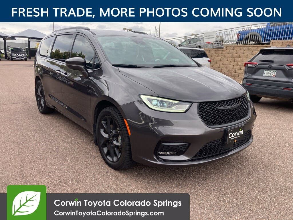 2021 CHRYSLER Pacifica