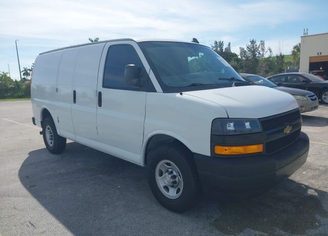2021 CHEVROLET Express