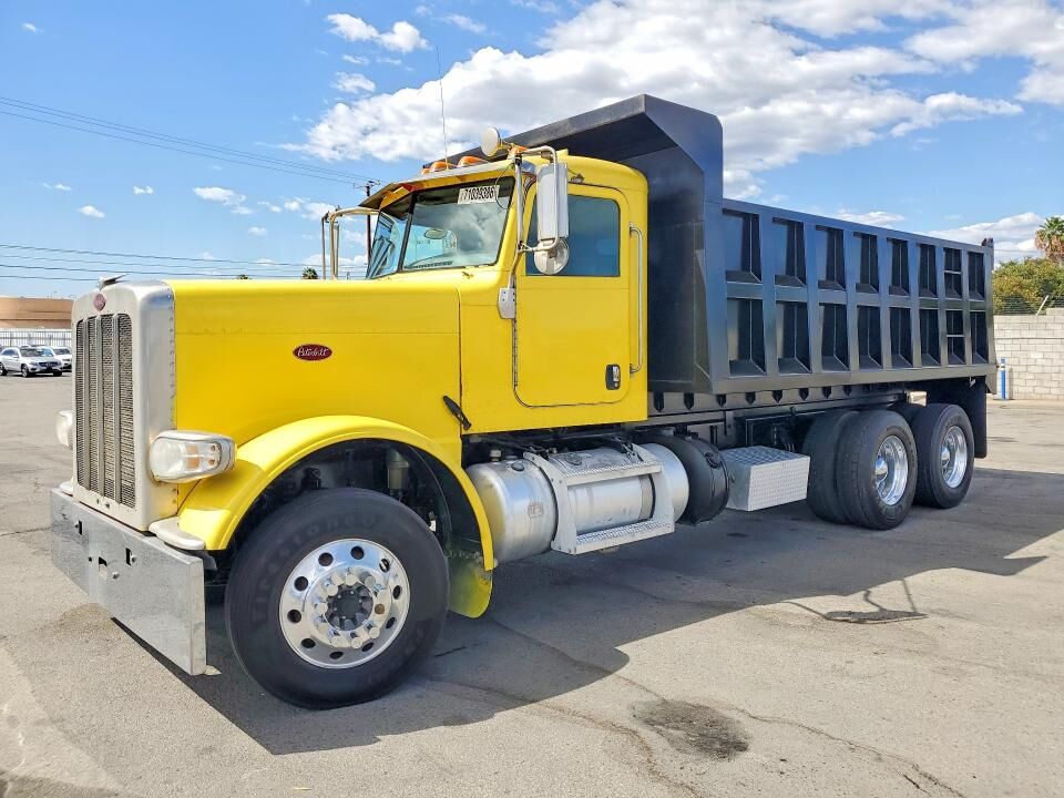 2012 PETERBILT 388