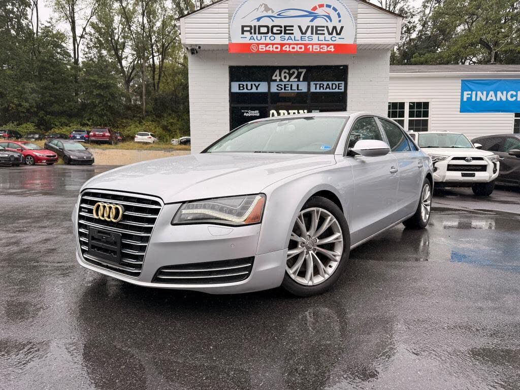 2012 AUDI A8