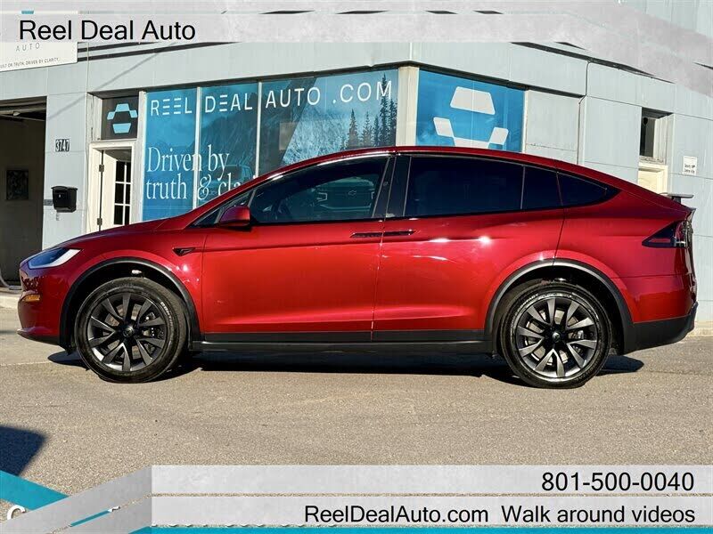 2023 TESLA Model X