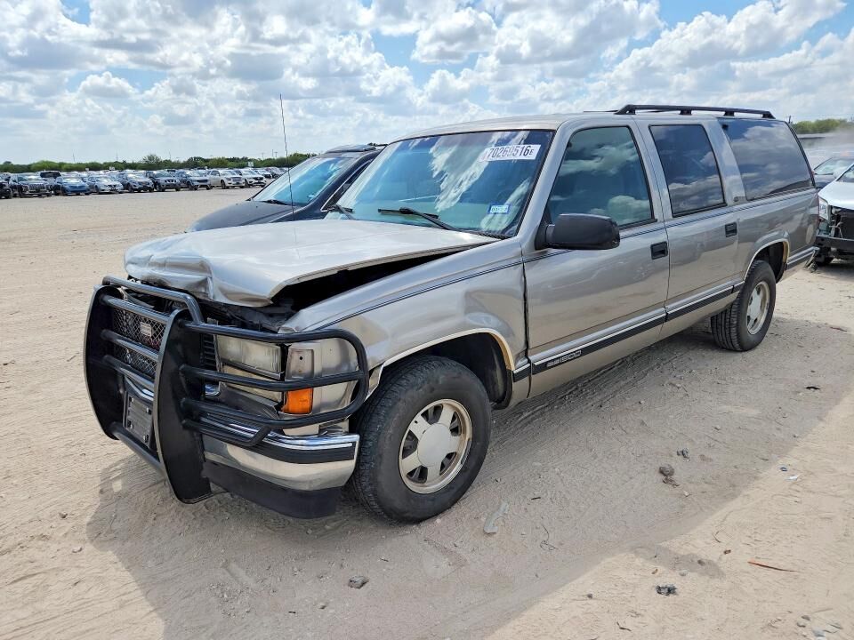 1999 GMC Suburban
