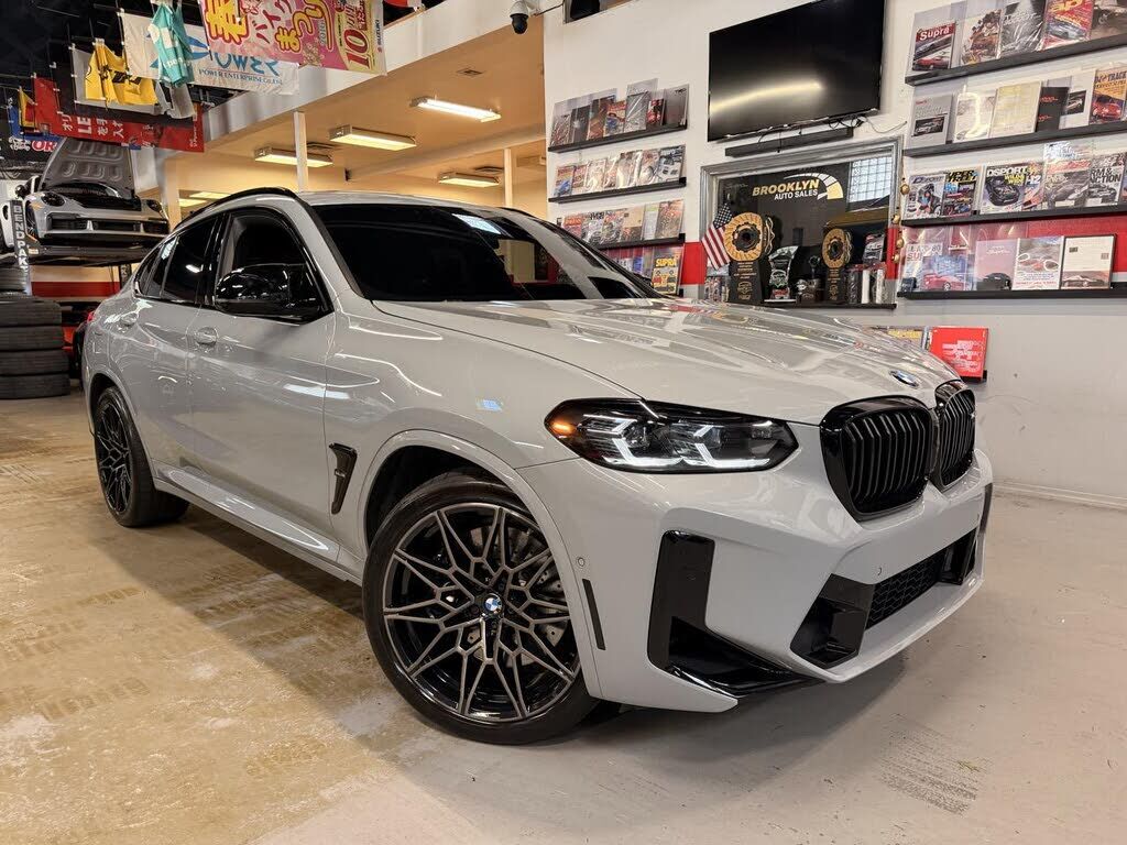 2025 BMW X4