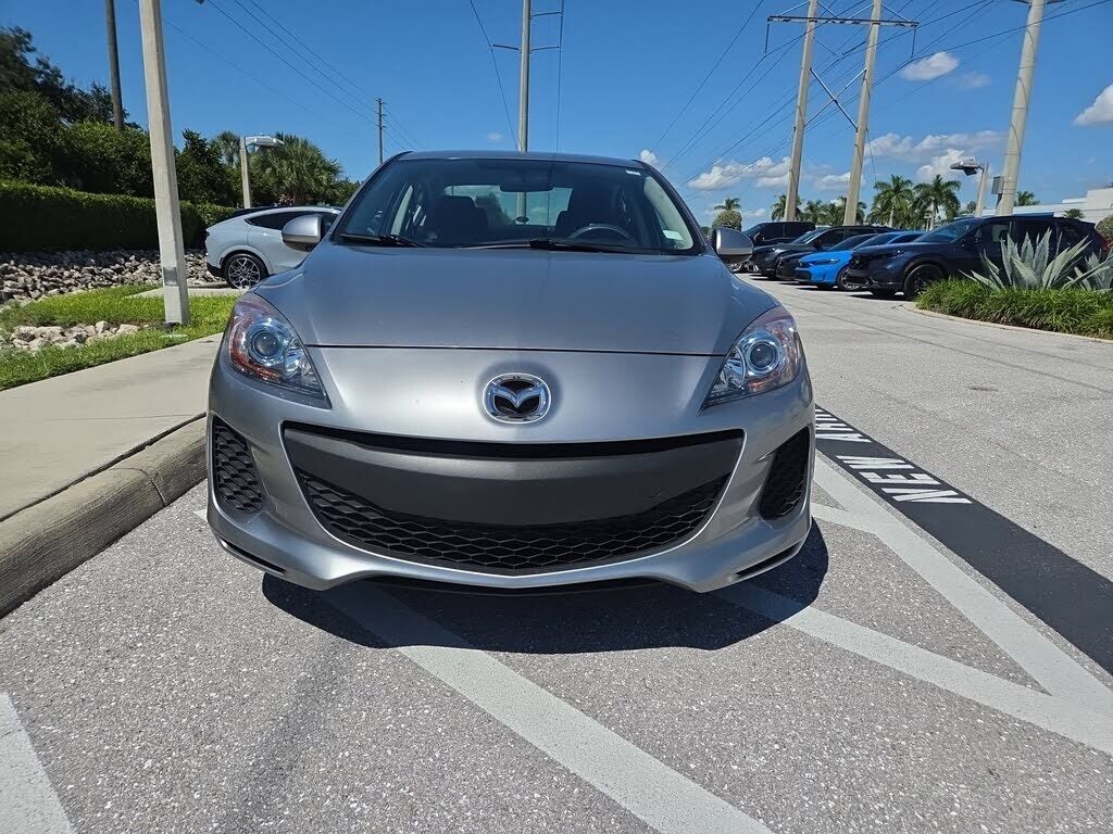 2013 MAZDA Mazda3