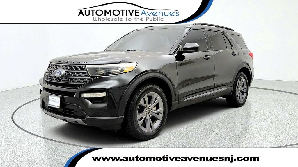 2022 FORD Explorer