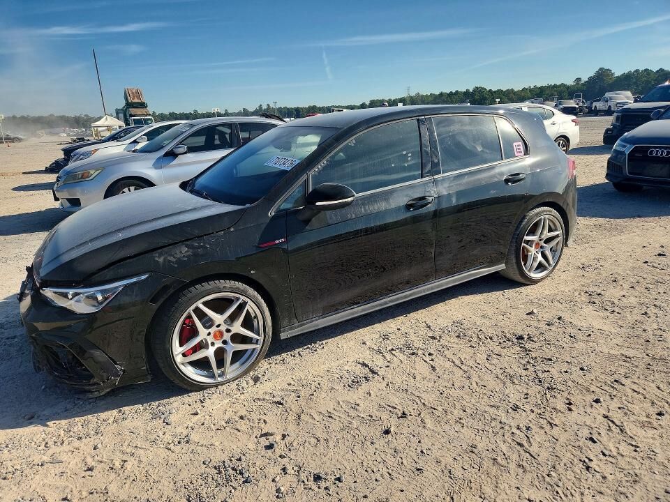 2024 VOLKSWAGEN Golf GTI