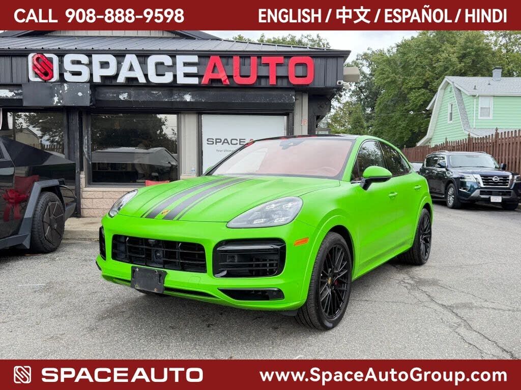 2023 PORSCHE Cayenne