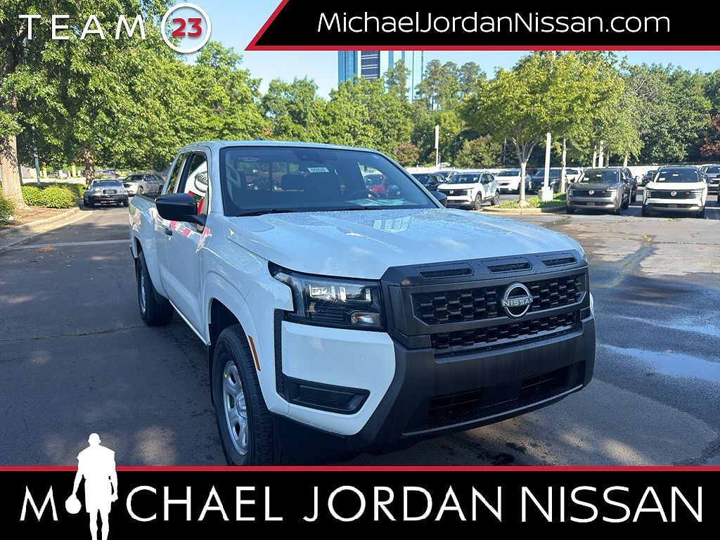 2026 NISSAN Frontier